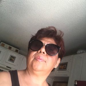 Meet your Posher, Caty